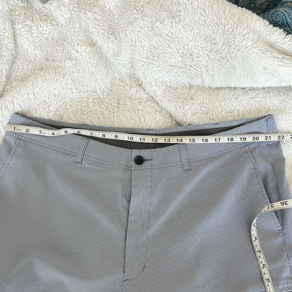 Cool Right Pinstripe Active Short - Picture 8 of 9